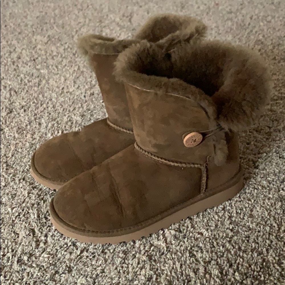 Bailey button Ugg’s